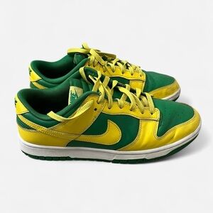 Nike Dunk Low “University of Oregon” sneakers